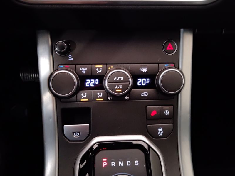 GuidiCar - LAND ROVER Range Rover Evoque 2019 Evoque 2.0 td4 SE 150cv 5p auto my19 Usato
